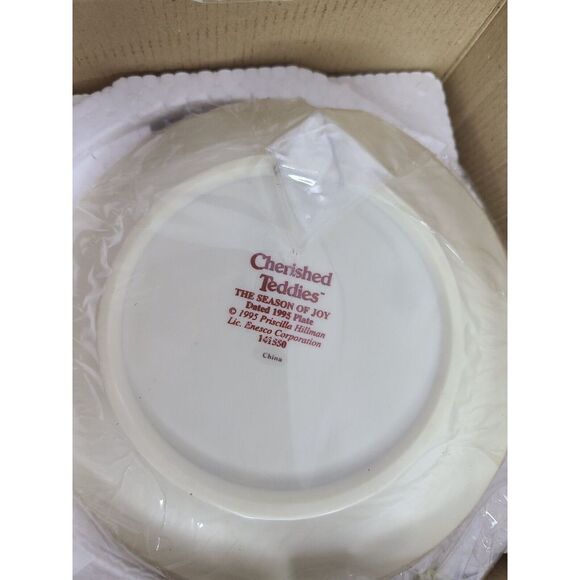 Cherrished Teddies The Season of Joy 1995 plate - Picture 4 of 4